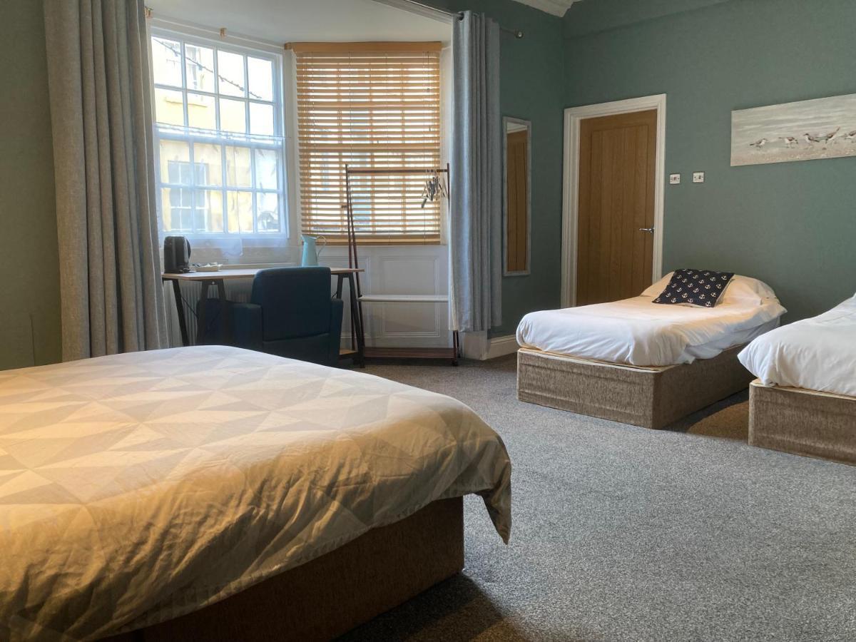 The Goldon Lion Hotel Weymouth Bagian luar foto