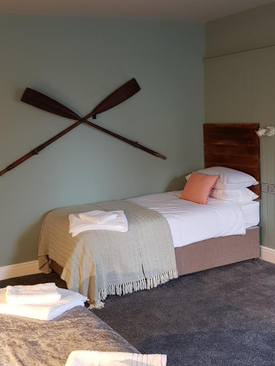 The Goldon Lion Hotel Weymouth Bagian luar foto